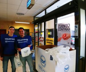 Recogida de alimentos para el Banco de Alimentos de Almería.