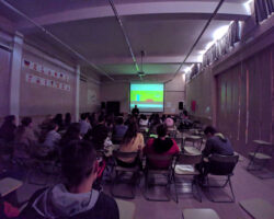 Visita alumnado 4º ESO del I.E.S. Luz del Mar.