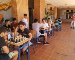 El alumnado se entusiasmó con el Primer Torneo de Ajedrez del Fuente Nueva