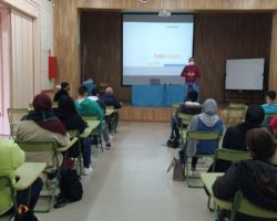 Charla del CADE al alumnado de Ciclos Formativos