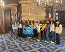 12 alumnos y alumnas realizaron una movilidad Erasmus en Orleans, Francia
