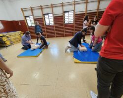 Jornada de RCP y primeros auxilios al profesorado