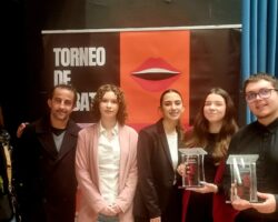 Ganadores en el III Torneo de Debate